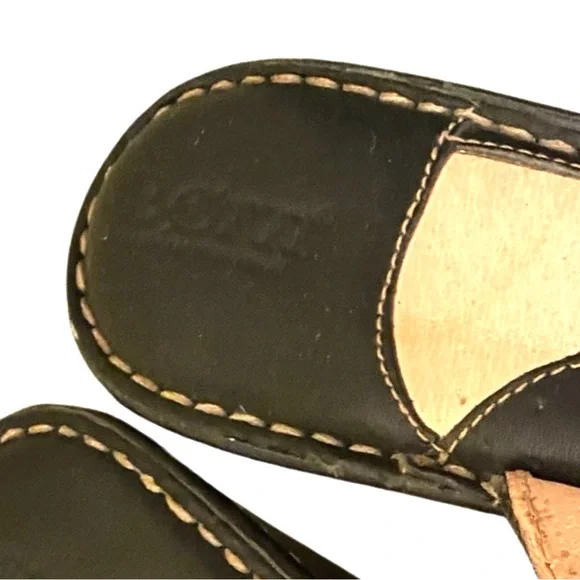 Born Women’s Sandals Size 9 Leather Black Brown Wedge Slip On - Picture 5 of 7